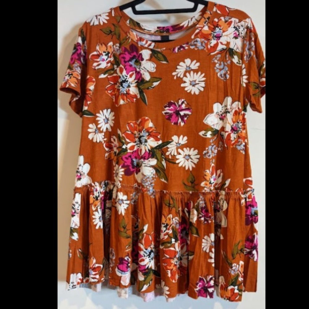 A&D Orange Floral Top